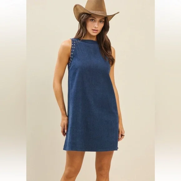 New Trendy Blue Denim Studded Sleeveless Shift Style Dress